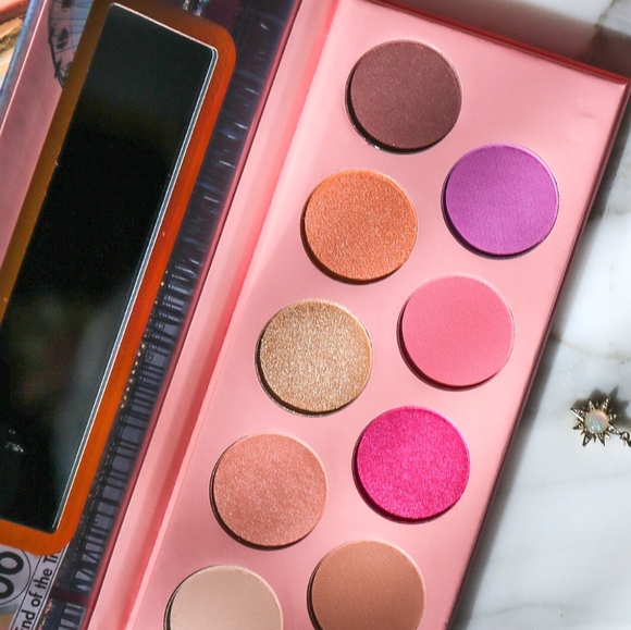 Essence Hey L A. eyeshadow palette. - Picture 4 of 5